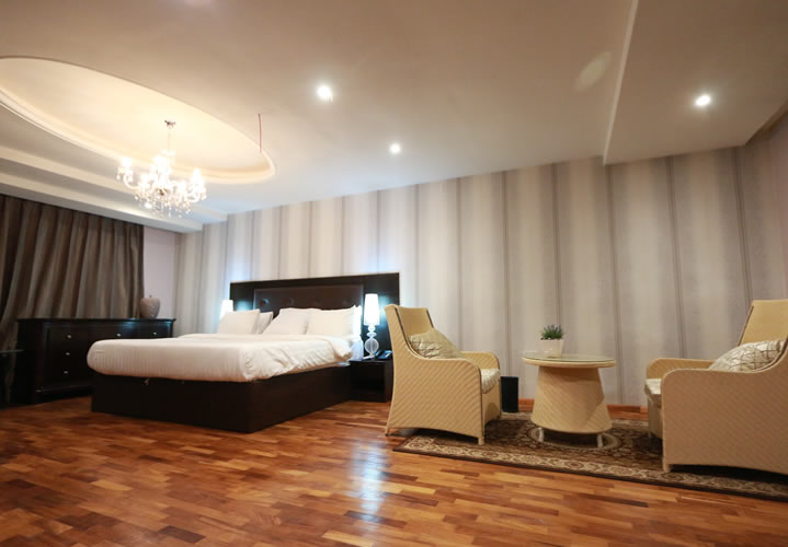 Tivoli Hotel