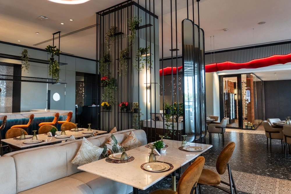 Farfallino Restaurant