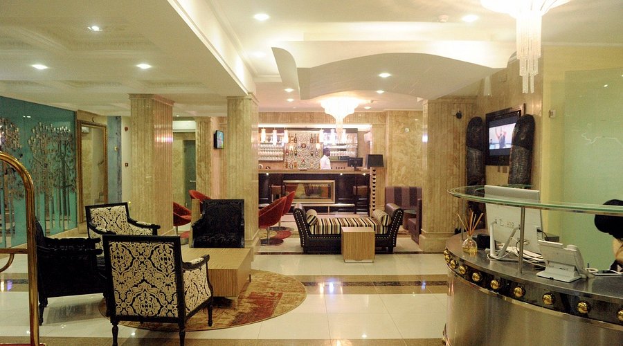 4 star hotel